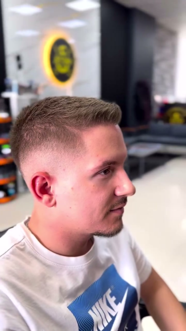 Punë nga Barber Shop Jetoni, pamja 5